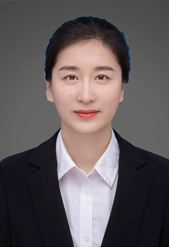 陈琼