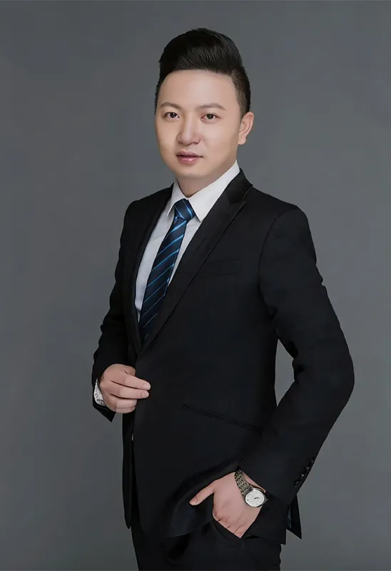 周伟东