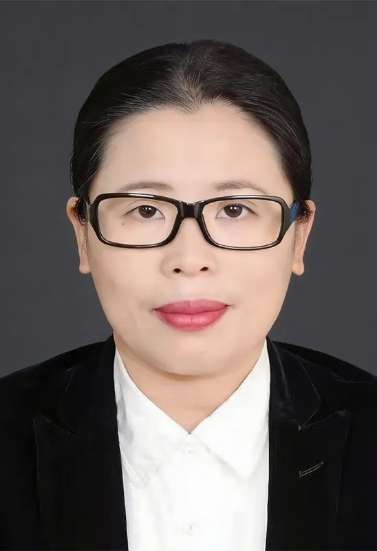 潘洁